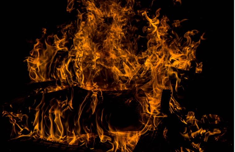 Containerbrand på Vallgatan