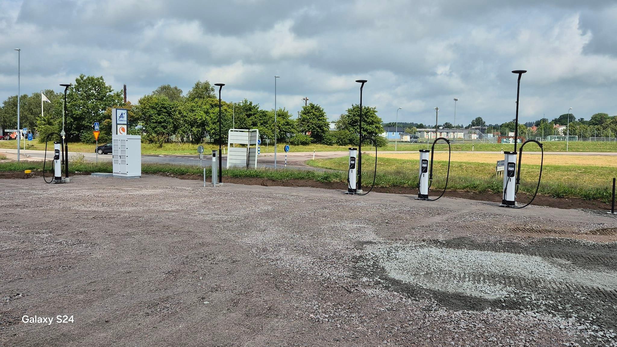 Unik laddstation vid E20 i Skara