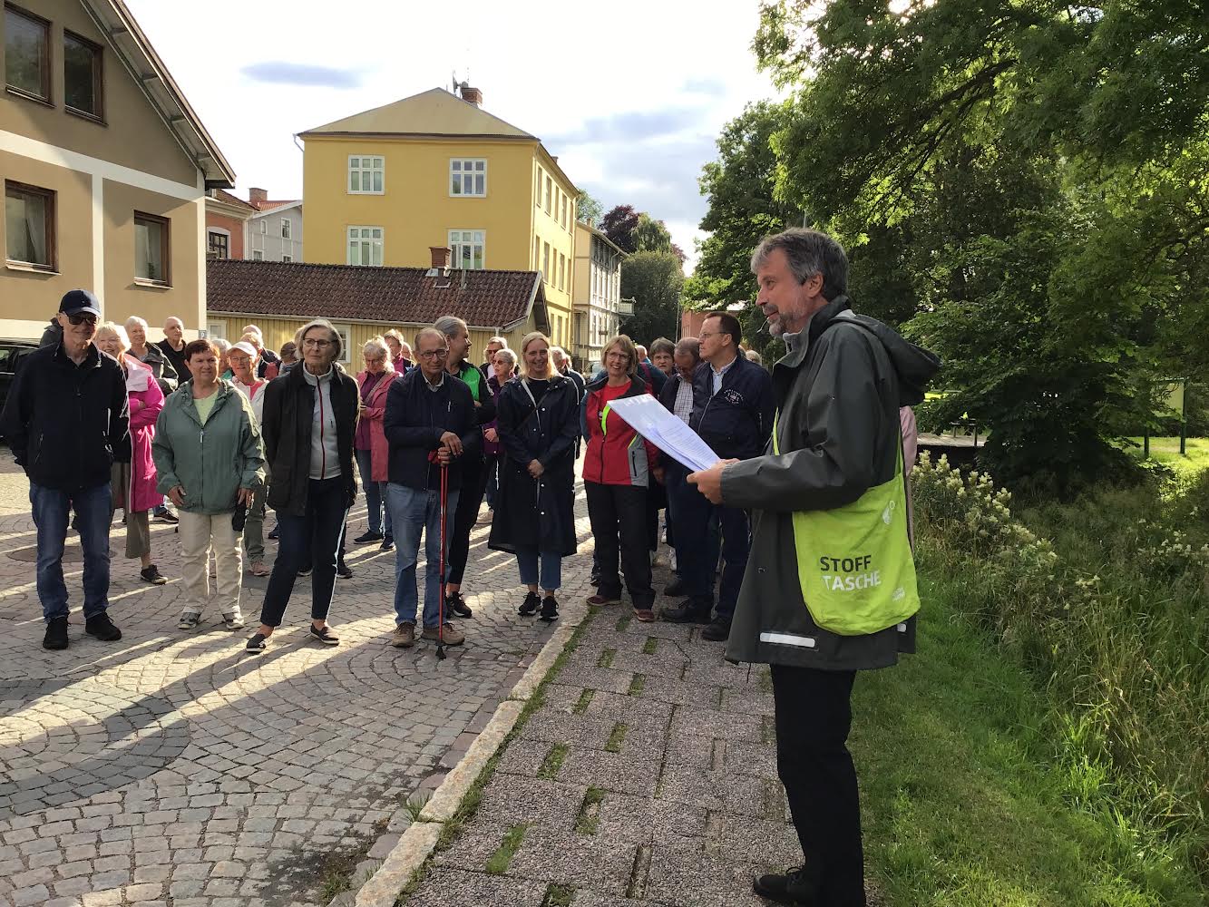 Välbesökt stadsvandring