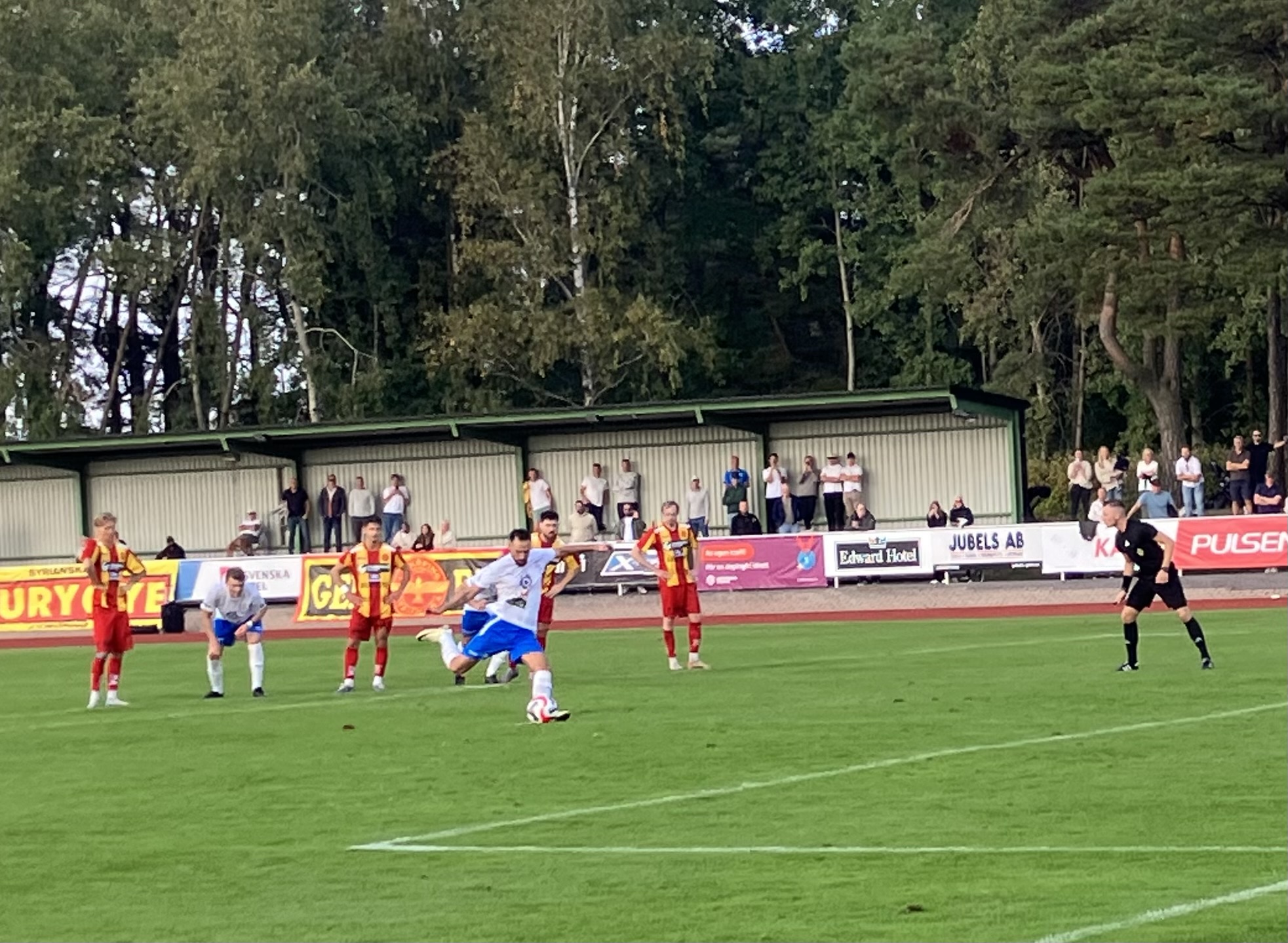 Skara FC mötte Syrianska och lyckades nästan vinna i sista minuten!