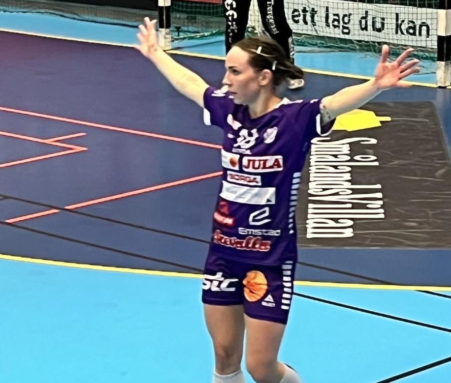 Skara HF till final efter stark försvarsinsats.